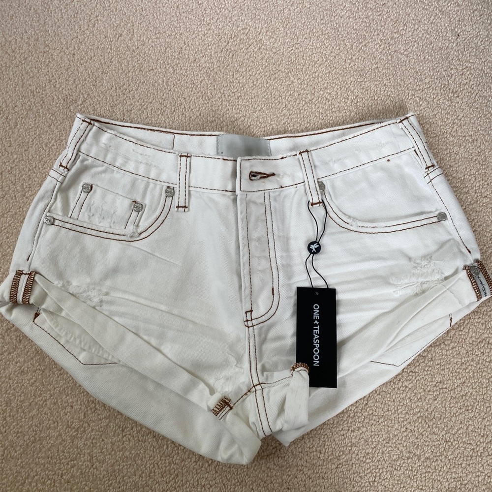 ONE TEASPOON WHITE SHORTS